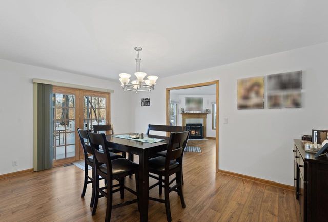 2003 Matthew AVENUE, Twin Lakes, WI 53181