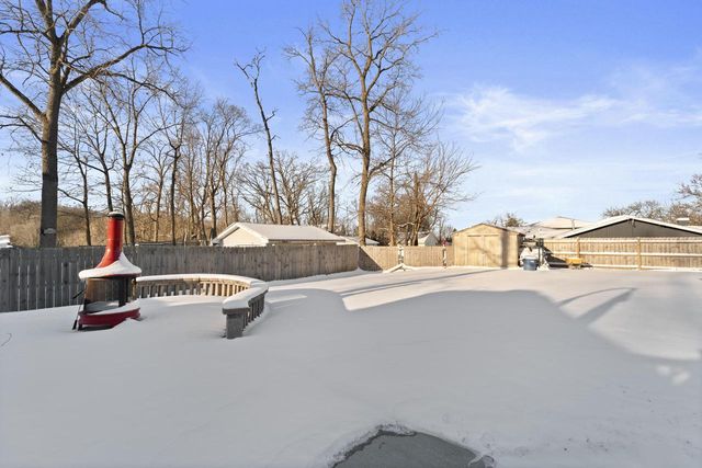 2003 Matthew AVENUE, Twin Lakes, WI 53181