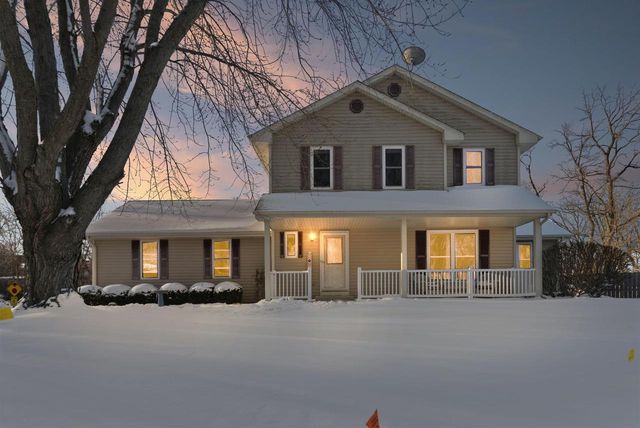 2003 Matthew AVENUE, Twin Lakes, WI 53181