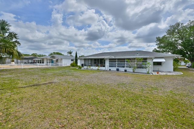 1222 W DEL WEBB BOULEVARD, Sun City Center, FL 33573
