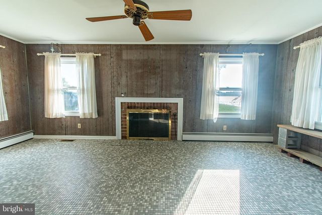 618 PIGPEN POINT RD, Queenstown, MD 21658