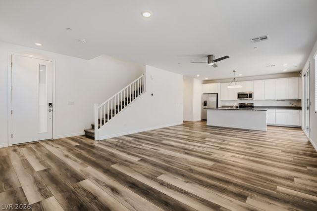 291 Mount Barcroft Drive, Henderson, NV 89015