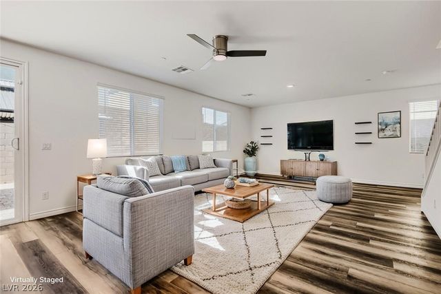 291 Mount Barcroft Drive, Henderson, NV 89015
