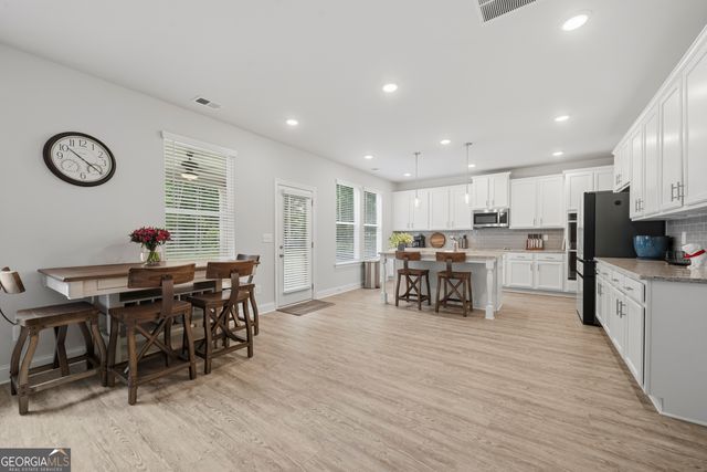 2232 Fox Creek Drive, Haddock, GA 31033