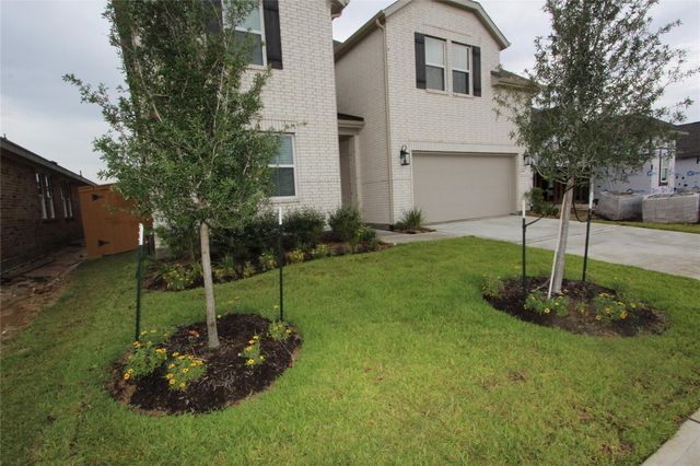 21202 Surf Island Drive, Cypress, TX 77433
