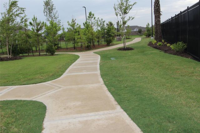 21202 Surf Island Drive, Cypress, TX 77433