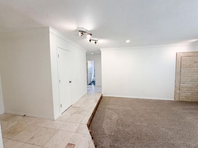 9534 Brakeman Ct, Sacramento, CA 95827