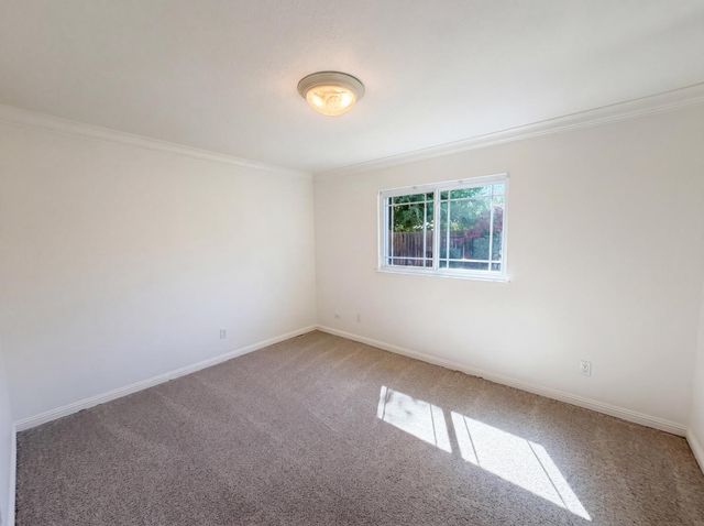 9534 Brakeman Ct, Sacramento, CA 95827