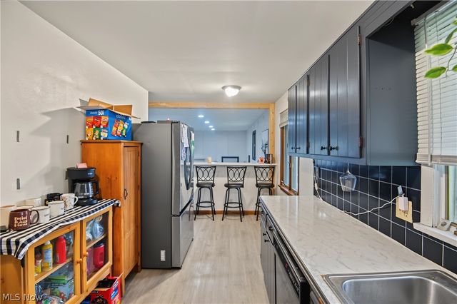 1301 Collar Price Road, Hubbard, OH 44425