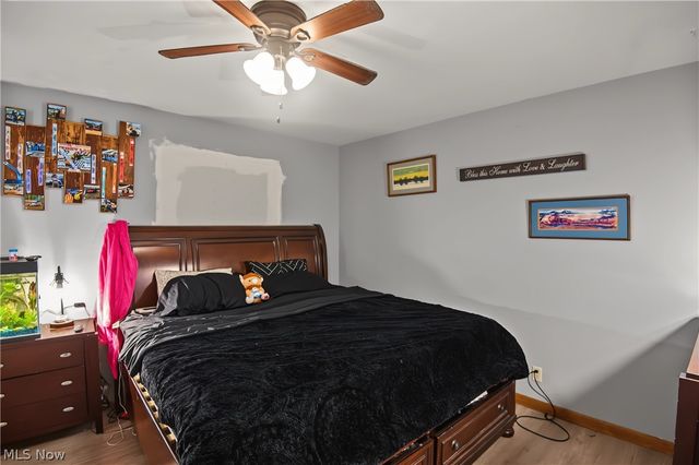 1301 Collar Price Road, Hubbard, OH 44425