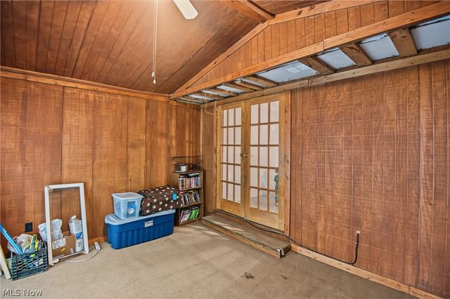 1301 Collar Price Road, Hubbard, OH 44425