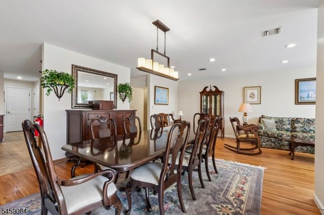 411 Heights Dr, Haledon Boro, NJ 07508