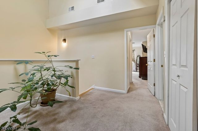 411 Heights Dr, Haledon Boro, NJ 07508