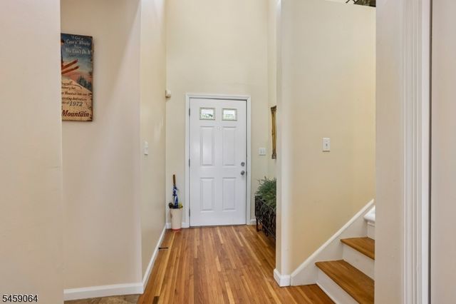 411 Heights Dr, Haledon Boro, NJ 07508
