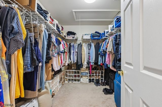 411 Heights Dr, Haledon Boro, NJ 07508