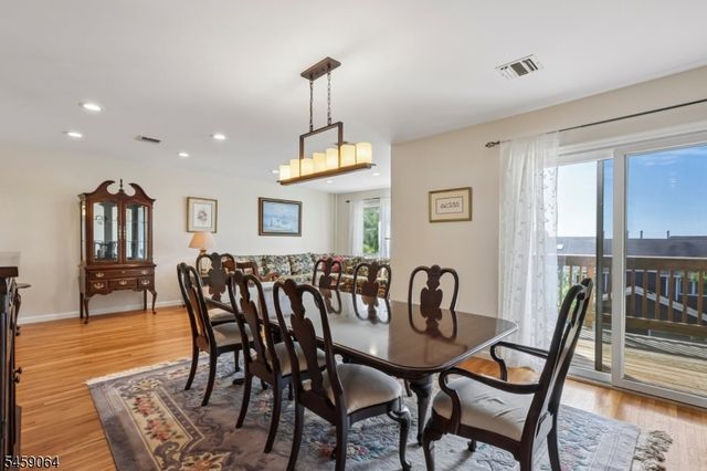 411 Heights Dr, Haledon Boro, NJ 07508