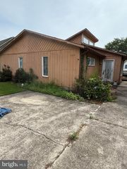 539 CANDLELIGHT LN, Bethany Beach, DE 19930