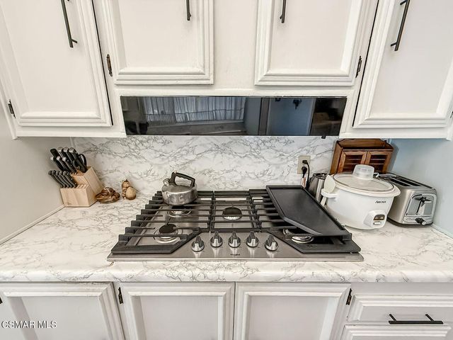 27361 Sierra Highway 266, Canyon Country, CA 91351