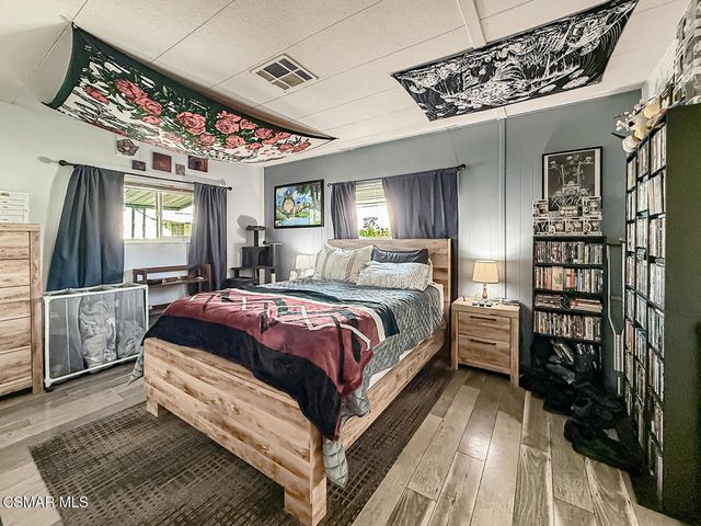 27361 Sierra Highway 266, Canyon Country, CA 91351