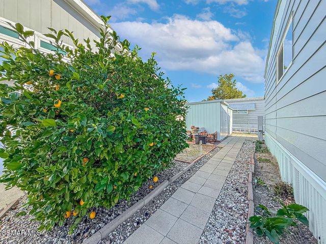 27361 Sierra Highway 266, Canyon Country, CA 91351