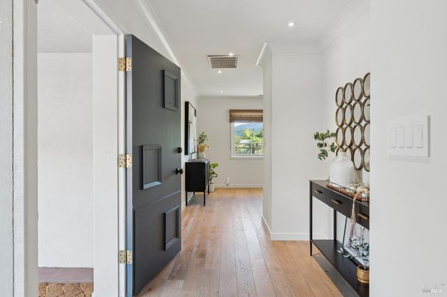 3033 Myrtledale Rd, Calistoga, CA 94515