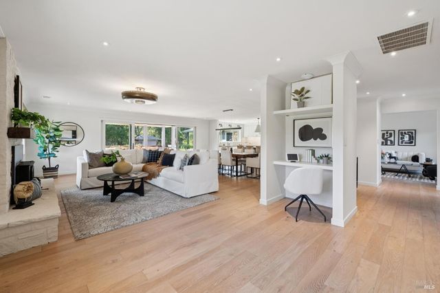 3033 Myrtledale Rd, Calistoga, CA 94515