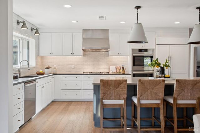 3033 Myrtledale Rd, Calistoga, CA 94515