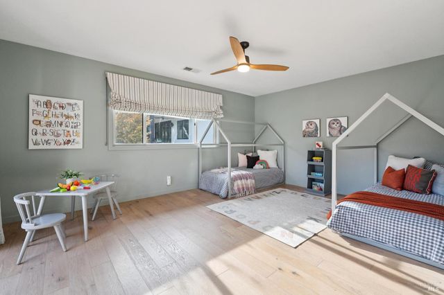 3033 Myrtledale Rd, Calistoga, CA 94515