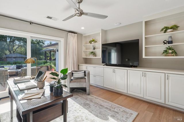 3033 Myrtledale Rd, Calistoga, CA 94515