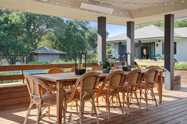 3033 Myrtledale Rd, Calistoga, CA 94515