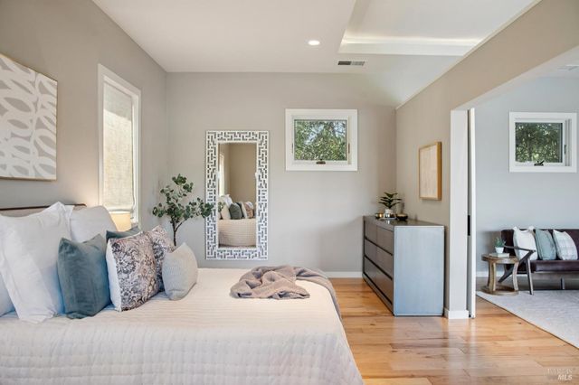 3033 Myrtledale Rd, Calistoga, CA 94515