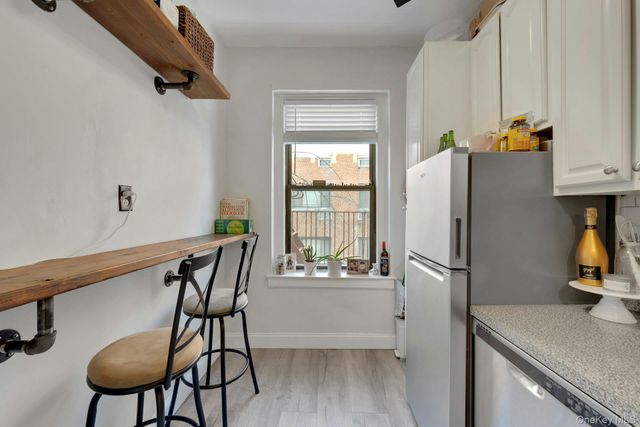 673 Locust Street 2C, Mount Vernon, NY 10552