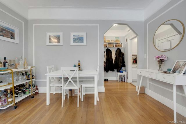 673 Locust Street 2C, Mount Vernon, NY 10552