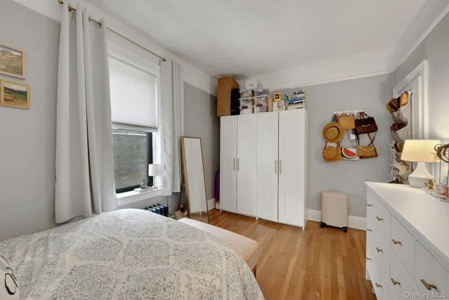 673 Locust Street 2C, Mount Vernon, NY 10552