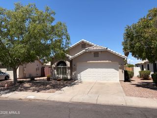 222 W CAROLINE Lane, Chandler, AZ 85225