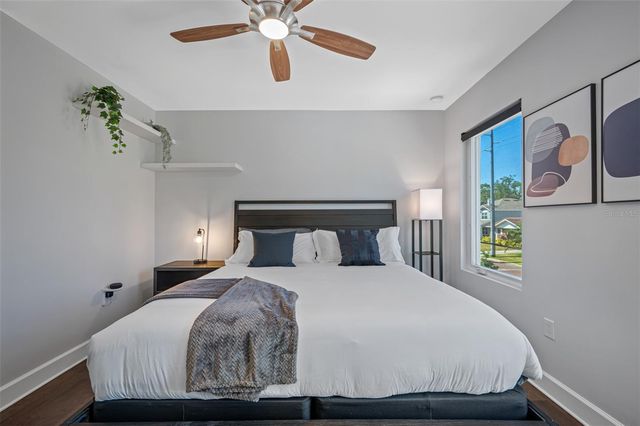 902 W PLYMOUTH STREET, Tampa, FL 33603