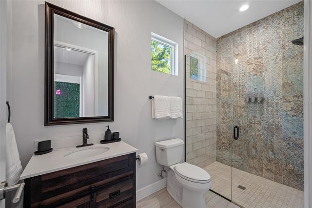 902 W PLYMOUTH STREET, Tampa, FL 33603