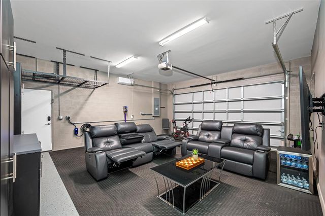 902 W PLYMOUTH STREET, Tampa, FL 33603