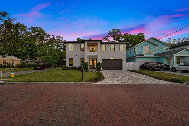 902 W PLYMOUTH STREET, Tampa, FL 33603