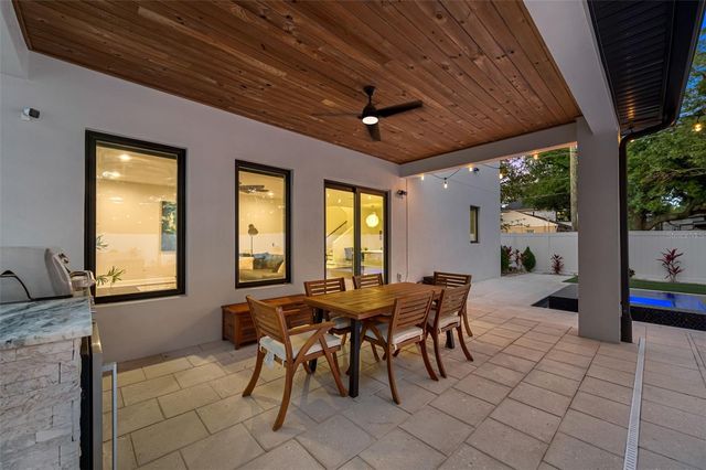 902 W PLYMOUTH STREET, Tampa, FL 33603