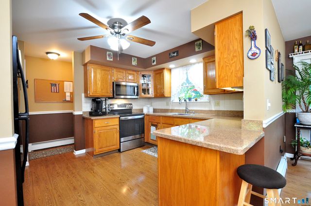 14 Heather Court, New Milford, CT 06776