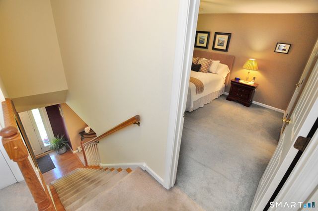 14 Heather Court, New Milford, CT 06776