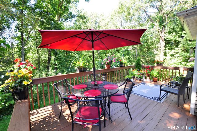 14 Heather Court, New Milford, CT 06776