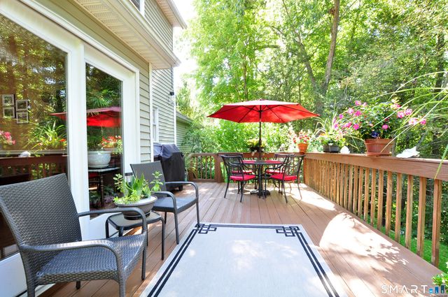 14 Heather Court, New Milford, CT 06776