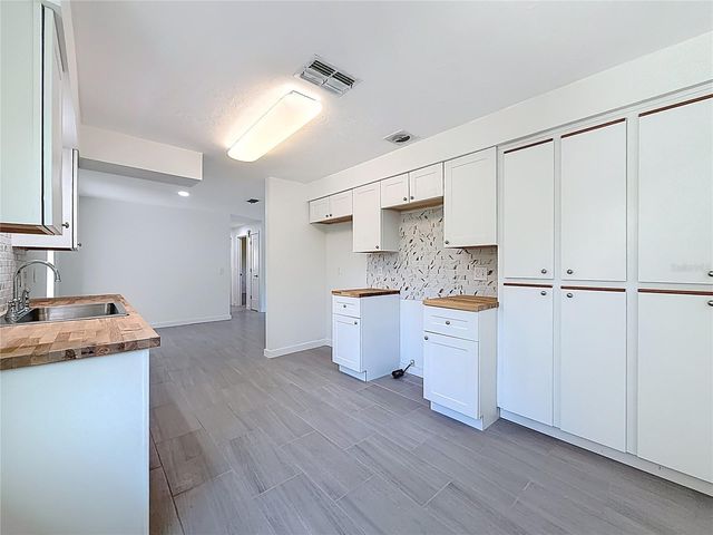 6 OKLAHOMA STREET, Beverly Hills, FL 34465