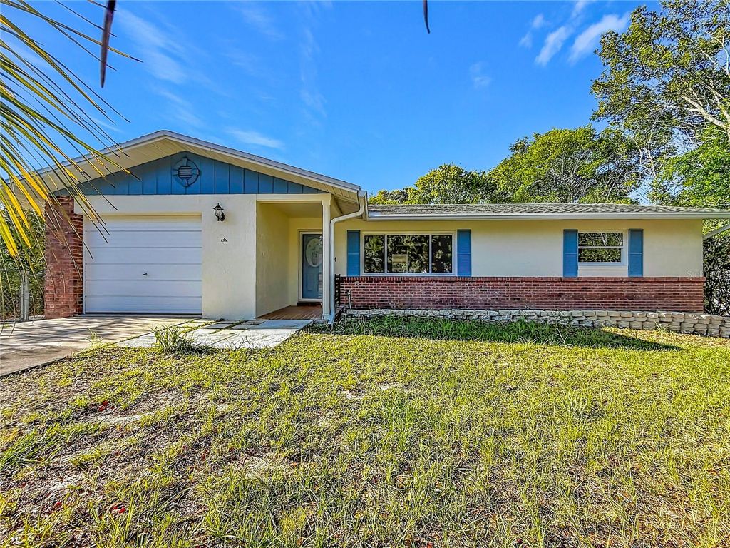 Image 11 of property listing at 6 OKLAHOMA STREET, Beverly Hills, FL 34465