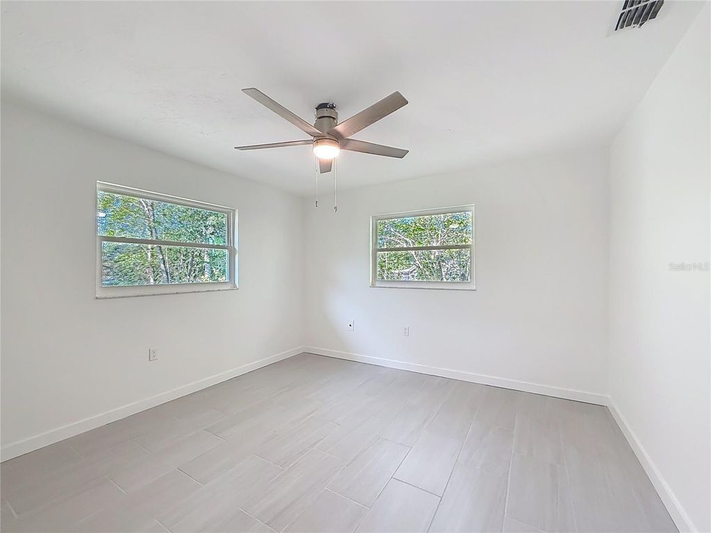 Image 27 of property listing at 6 OKLAHOMA STREET, Beverly Hills, FL 34465