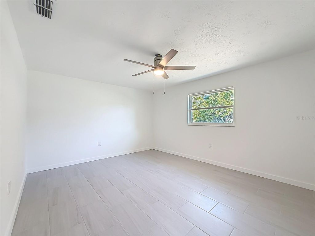 Image 30 of property listing at 6 OKLAHOMA STREET, Beverly Hills, FL 34465