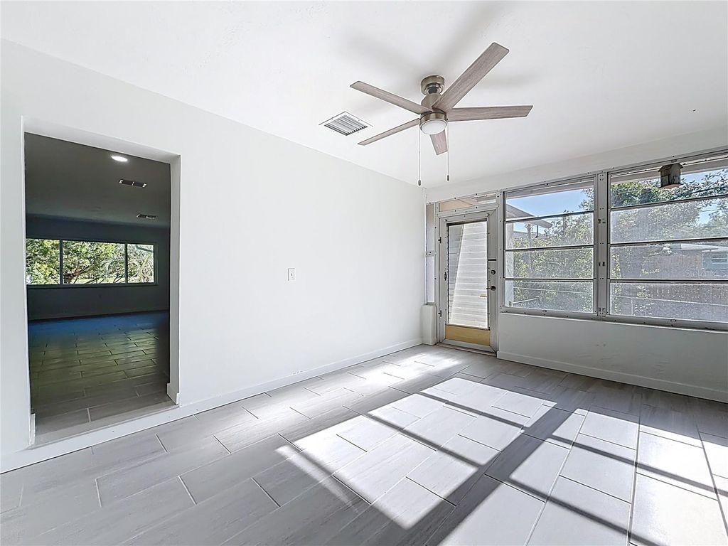 Image 41 of property listing at 6 OKLAHOMA STREET, Beverly Hills, FL 34465