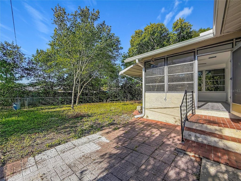 Image 45 of property listing at 6 OKLAHOMA STREET, Beverly Hills, FL 34465